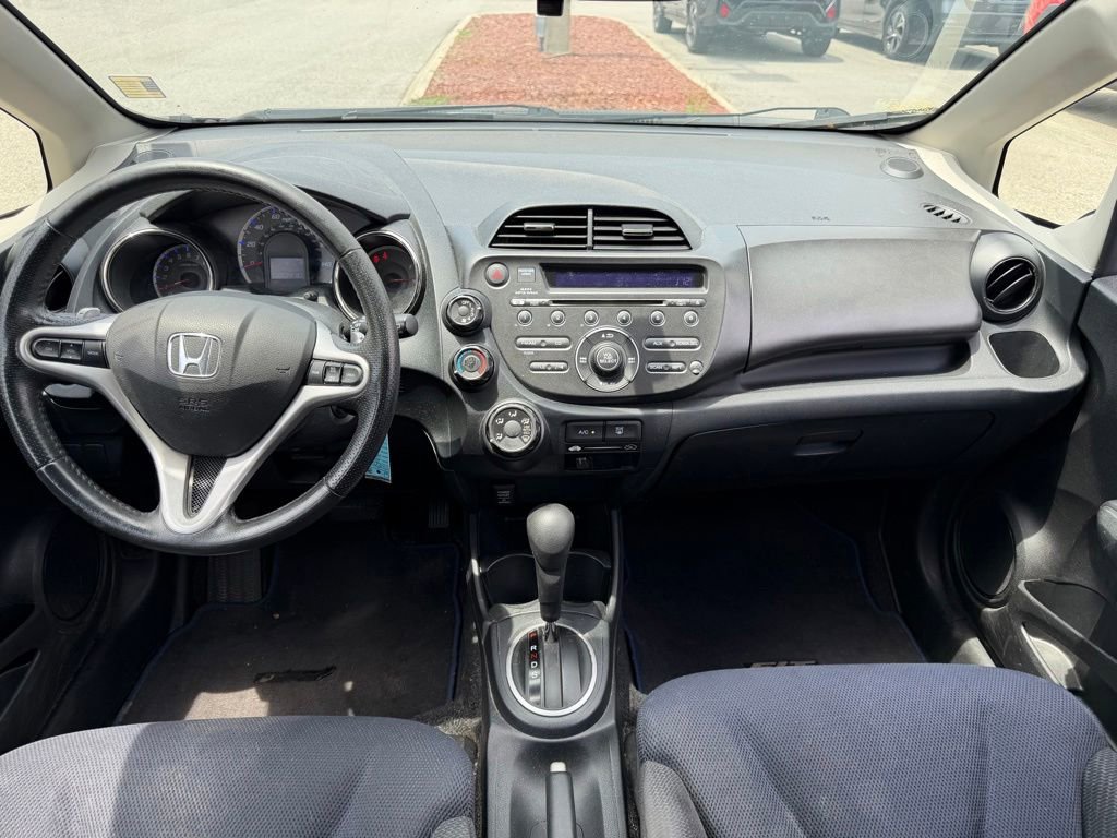 Used 2013 Honda Fit Sport image 21