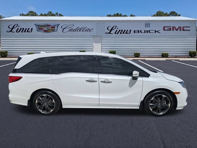 Used 2024 Honda Odyssey Elite image 3