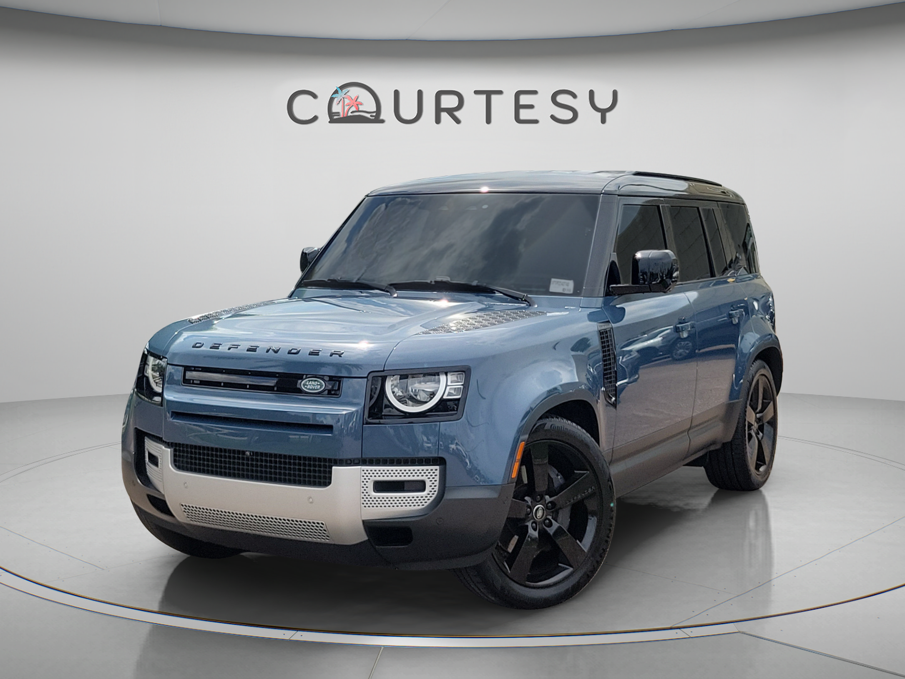 Used 2023 Land Rover Defender 110 S AWD/4WD image 16