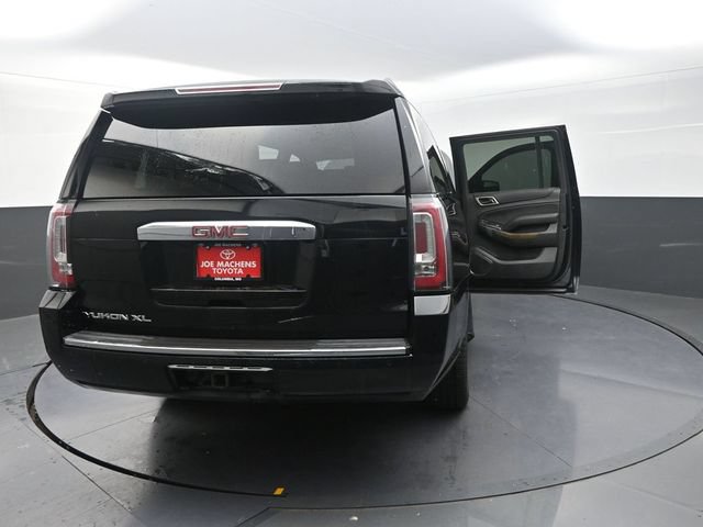 Used 2019 GMC Yukon XL Denali w/ Denali Ultimate Package AWD/4WD image 45