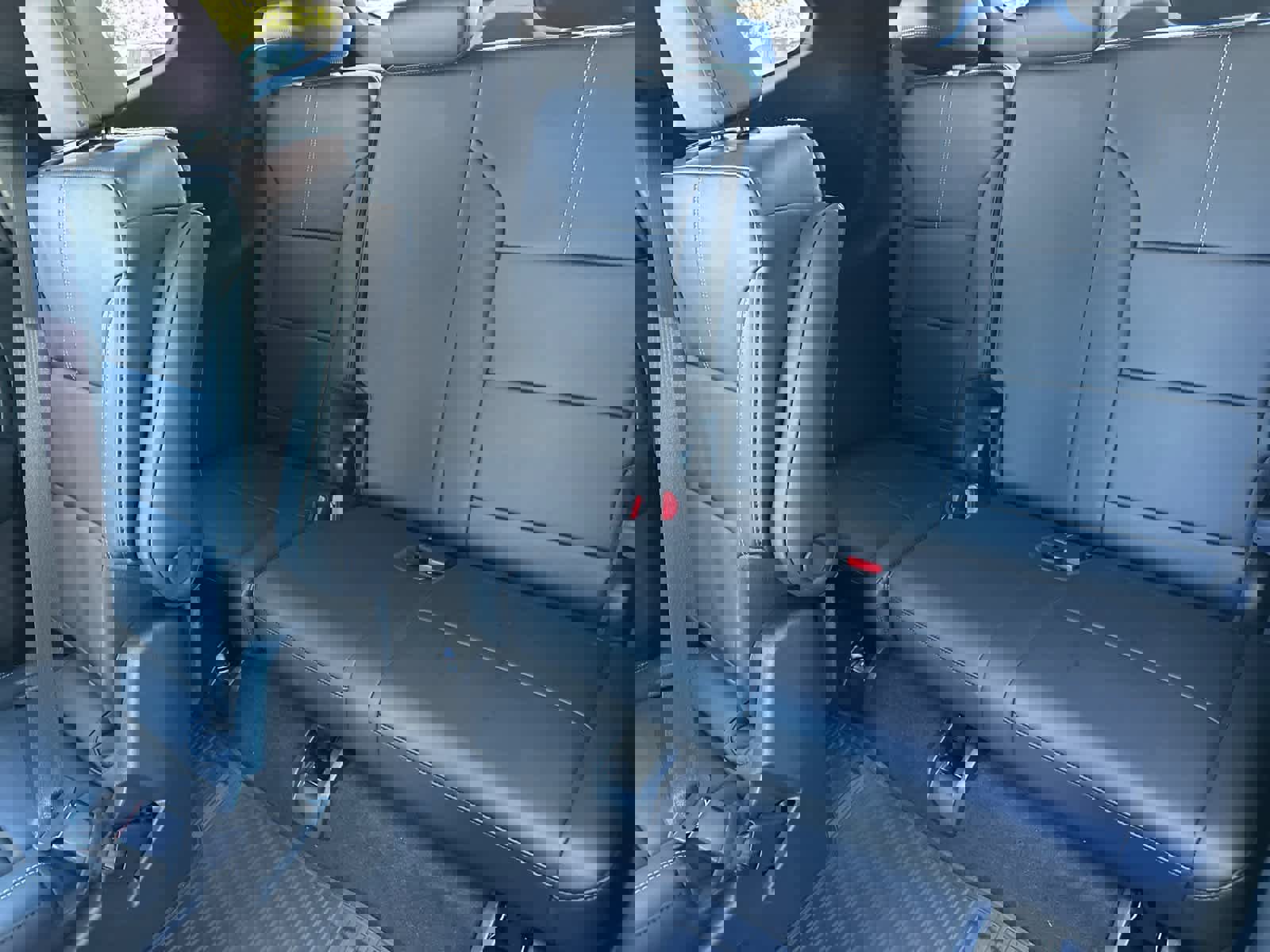 New 2026 GMC Acadia Elevation image 14