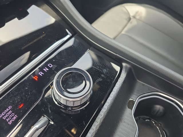 Certified 2025 Jeep Grand Cherokee Limited w/ Luxury Tech Group II image 52