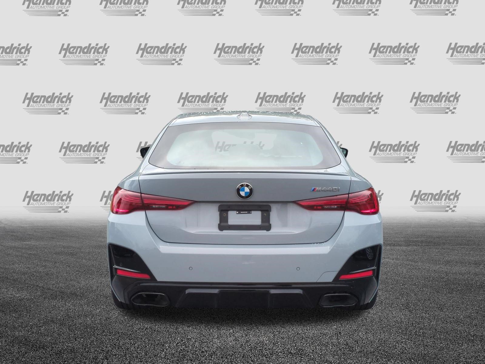 Used 2025 BMW M440i RWD image 9