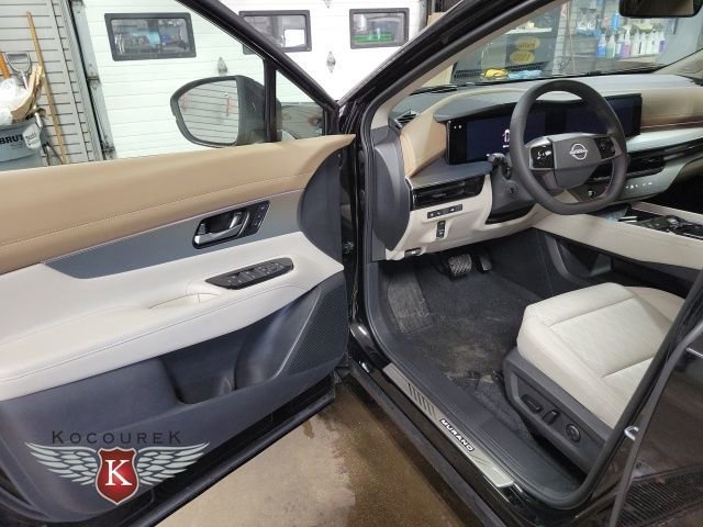 New 2026 Nissan Murano Platinum AWD/4WD image 9