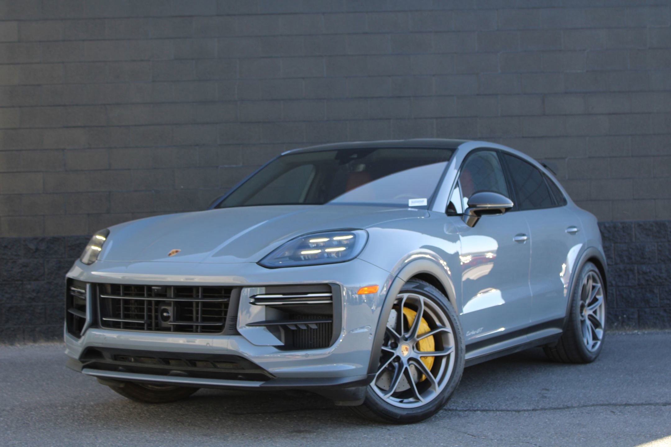 Certified 2024 Porsche Cayenne Turbo GT image 1