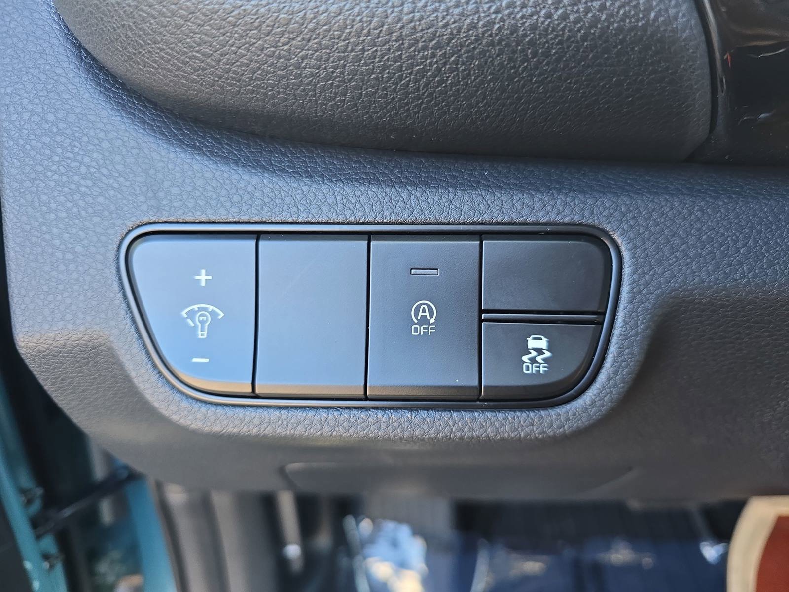 New 2026 Kia Seltos S FWD image 28