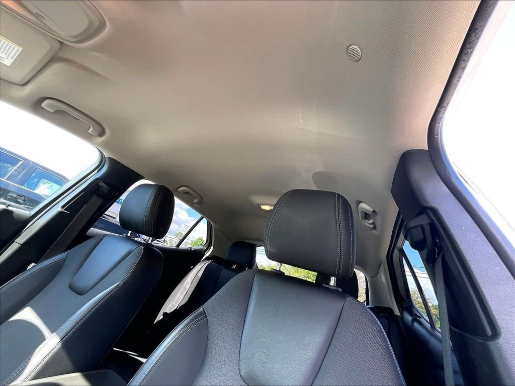 Used 2023 Buick Encore GX Select AWD/4WD image 7