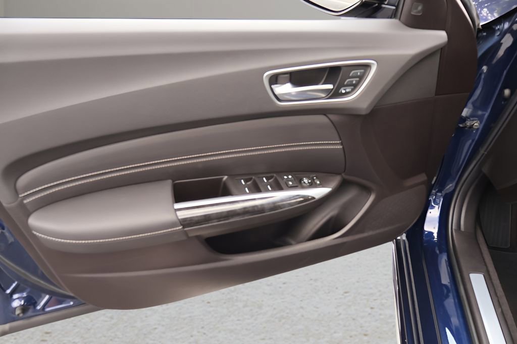 Used 2019 Acura TLX V6 w/ Technology Package FWD image 9
