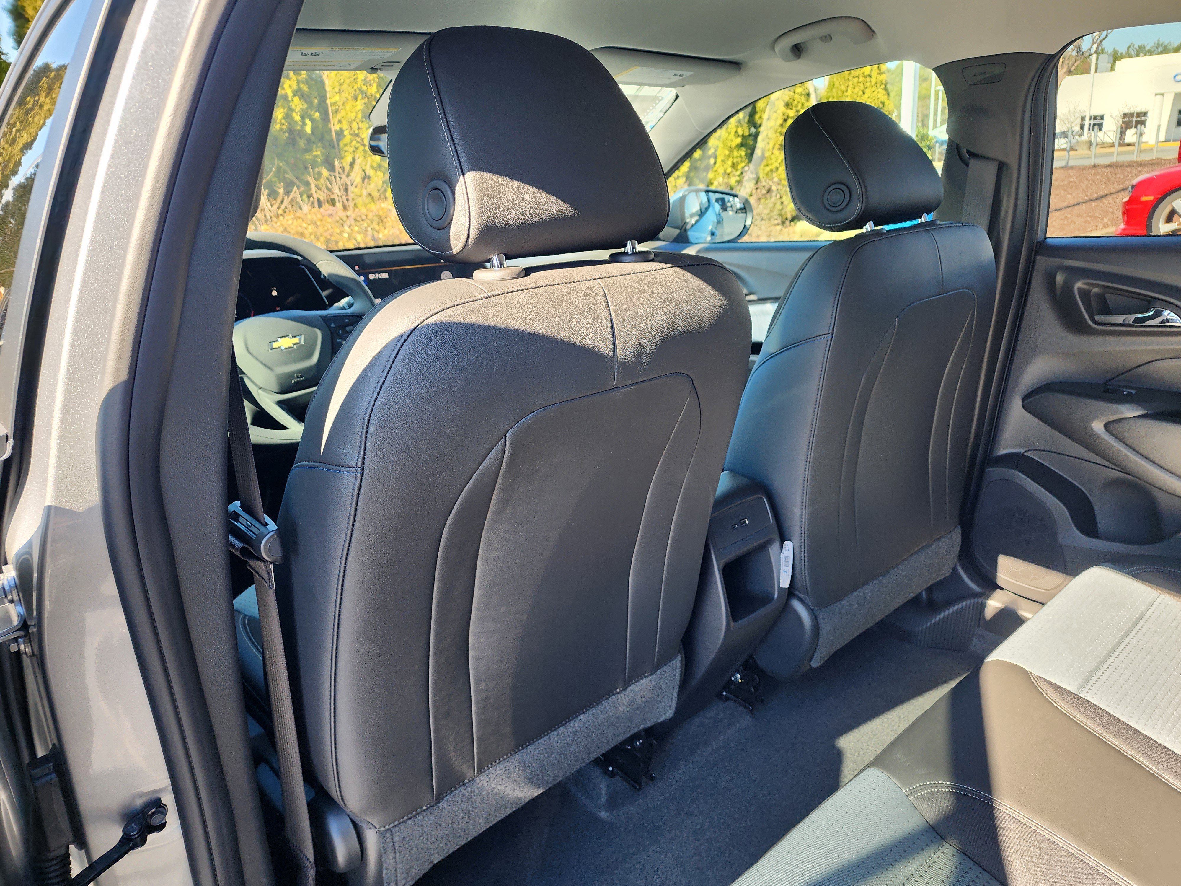 New 2026 Chevrolet Trax LT w/ Driver Confidence Package image 15