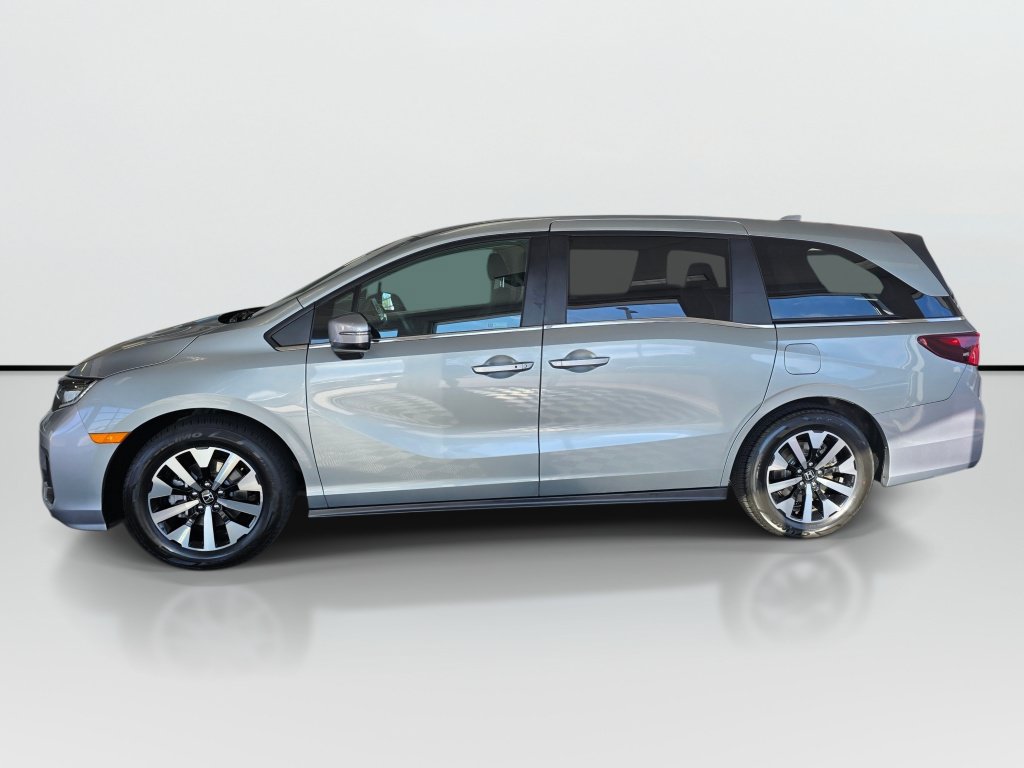 Used 2025 Honda Odyssey EX-L image 2