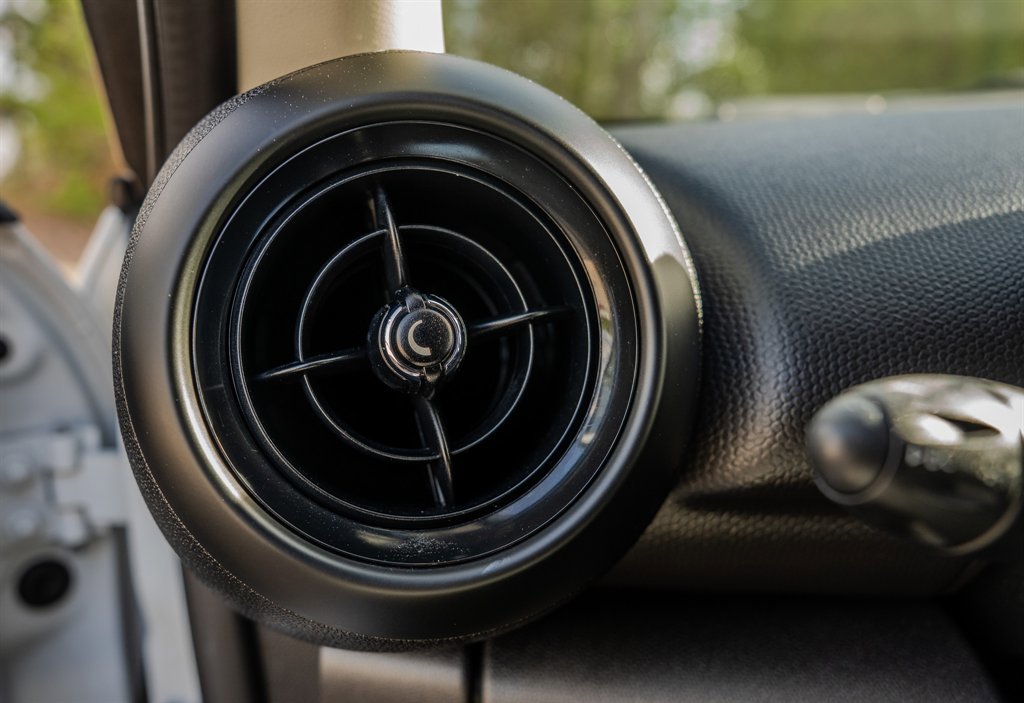 Used 2015 MINI Cooper Paceman S image 18