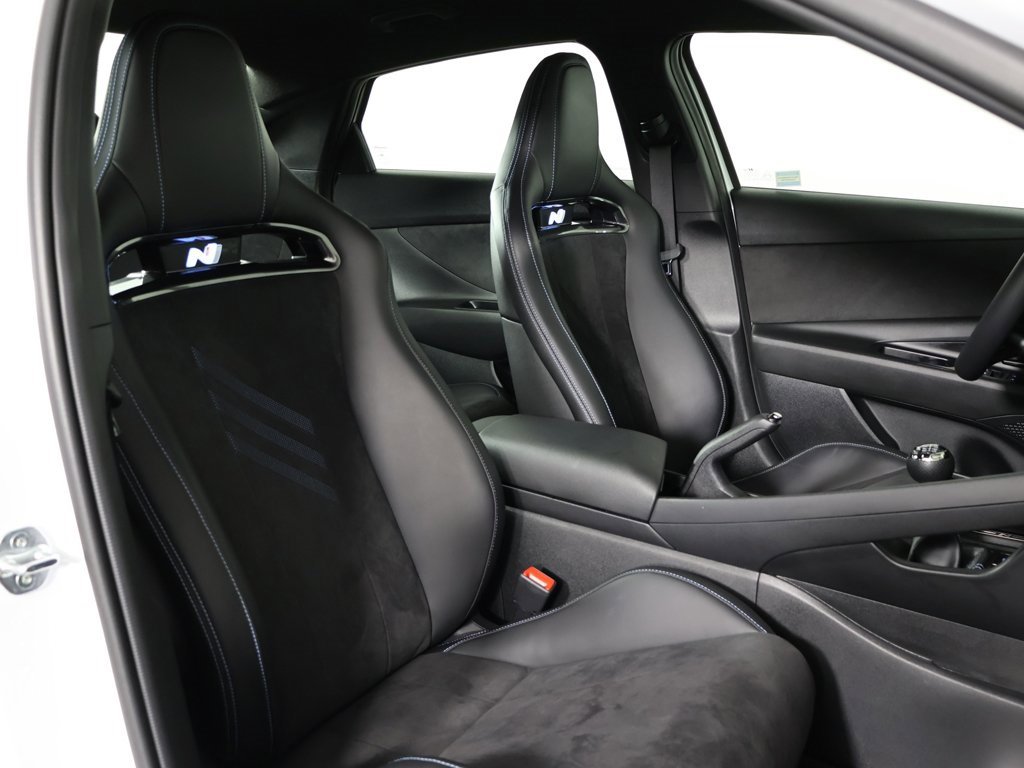 Used 2023 Hyundai Elantra N image 27