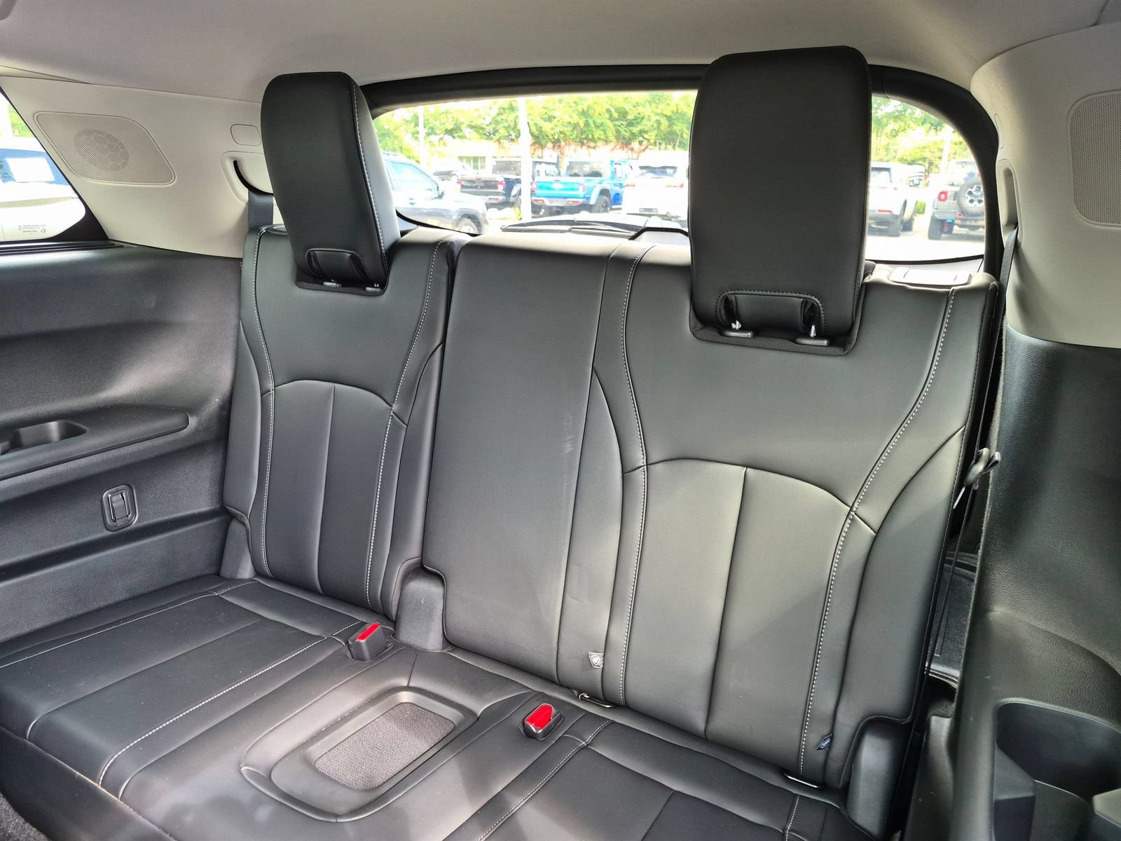 Used 2026 INFINITI QX60 Luxe w/ Cargo Package FWD image 32