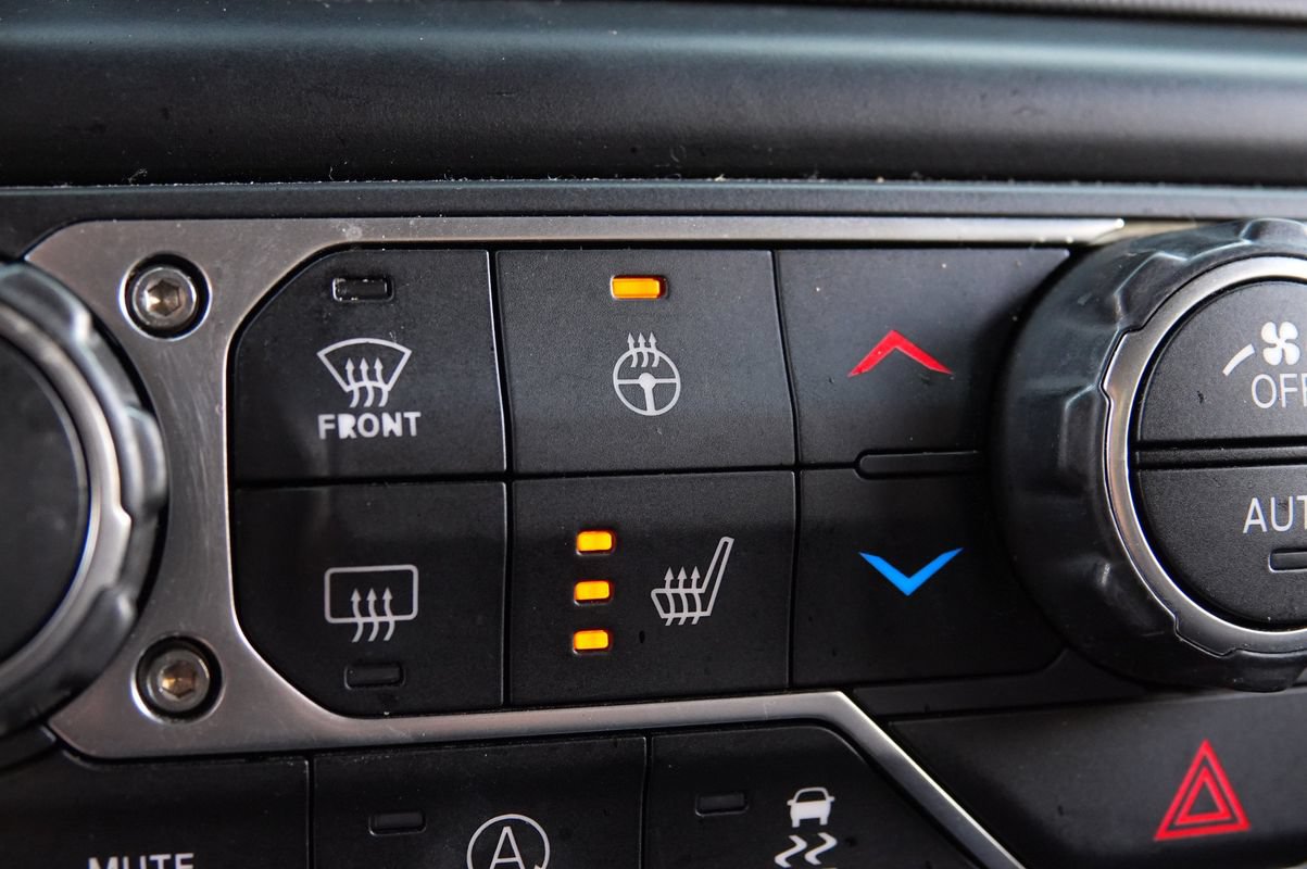 Used 2020 Jeep Gladiator Rubicon AWD/4WD image 10