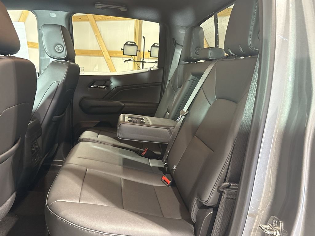 New 2026 GMC Canyon Elevation w/ Convenience Package image 25