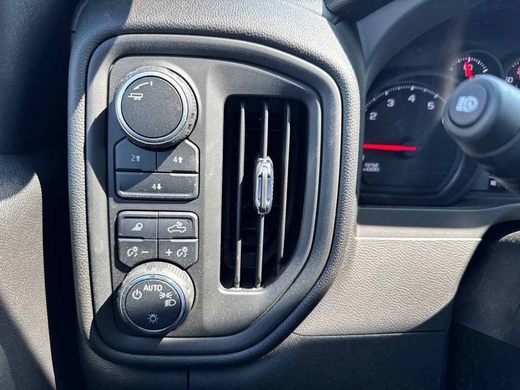 New 2025 Chevrolet Silverado 3500 W/T w/ WT Convenience Package AWD/4WD image 19