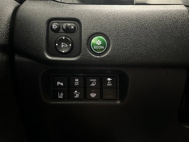 Used 2025 Honda Ridgeline Black Edition image 21