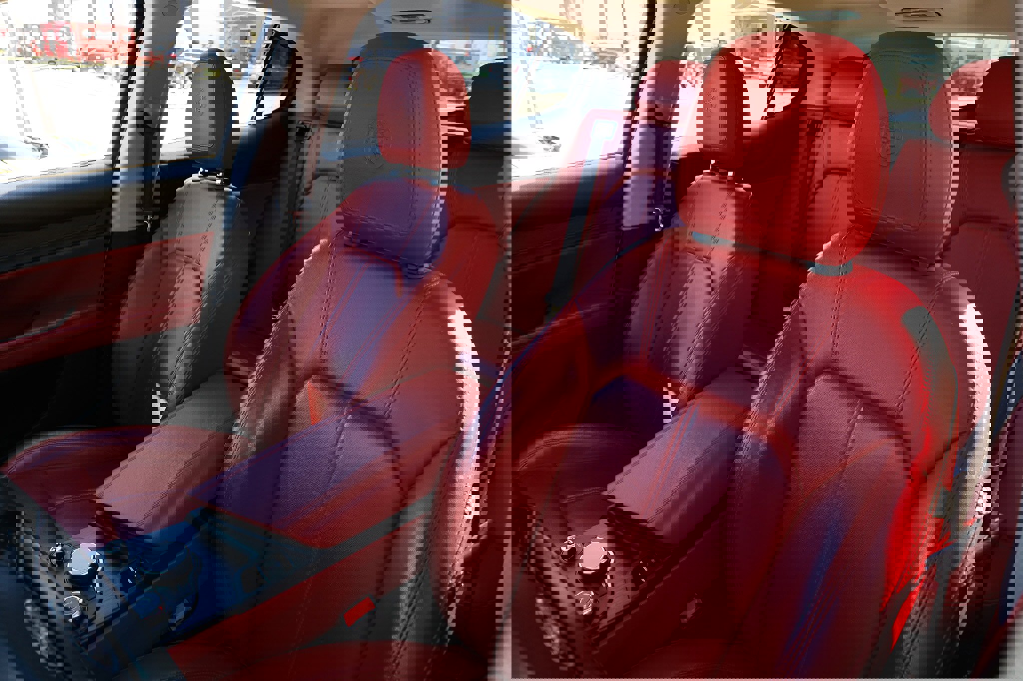 Used 2018 Alfa Romeo Stelvio image 9