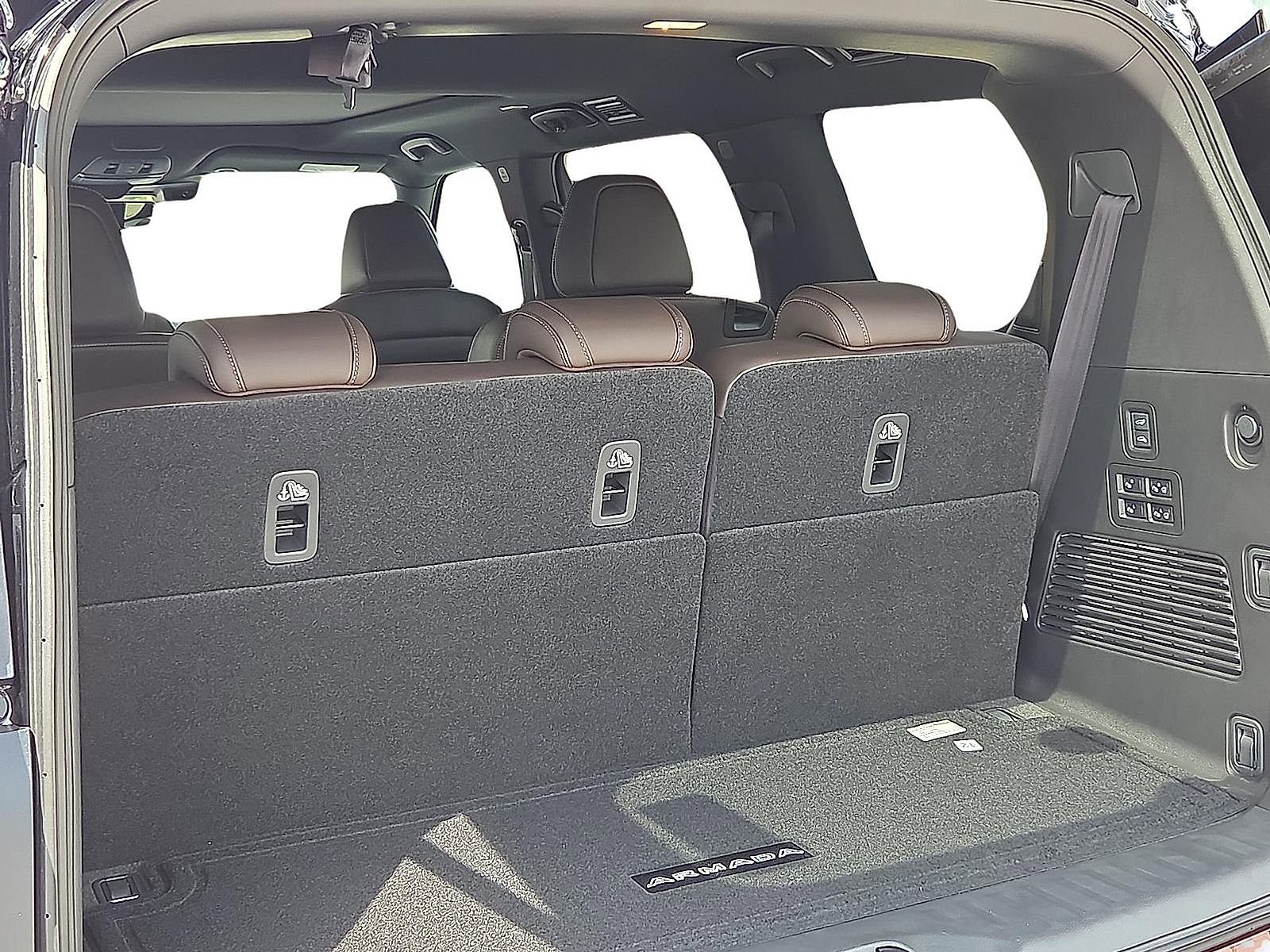 New 2026 Nissan Armada Platinum Reserve image 9