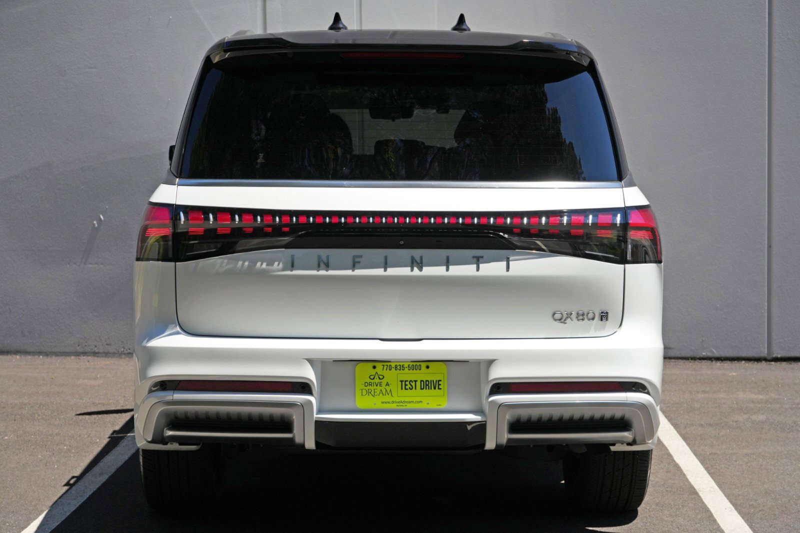 Used 2025 INFINITI QX80 Sensory w/ Premium Cargo Package AWD/4WD image 59