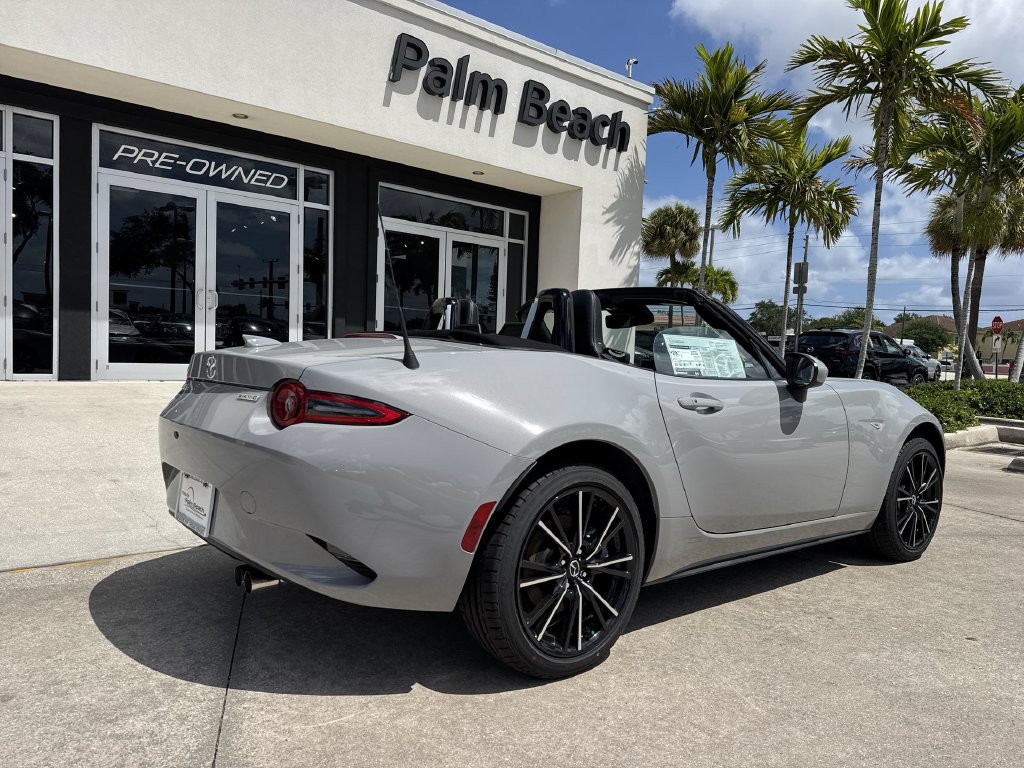 New 2026 MAZDA MX-5 Miata Grand Touring RWD image 24