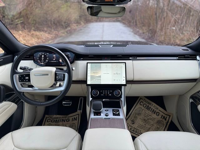 Certified 2023 Land Rover Range Rover SE AWD/4WD image 22