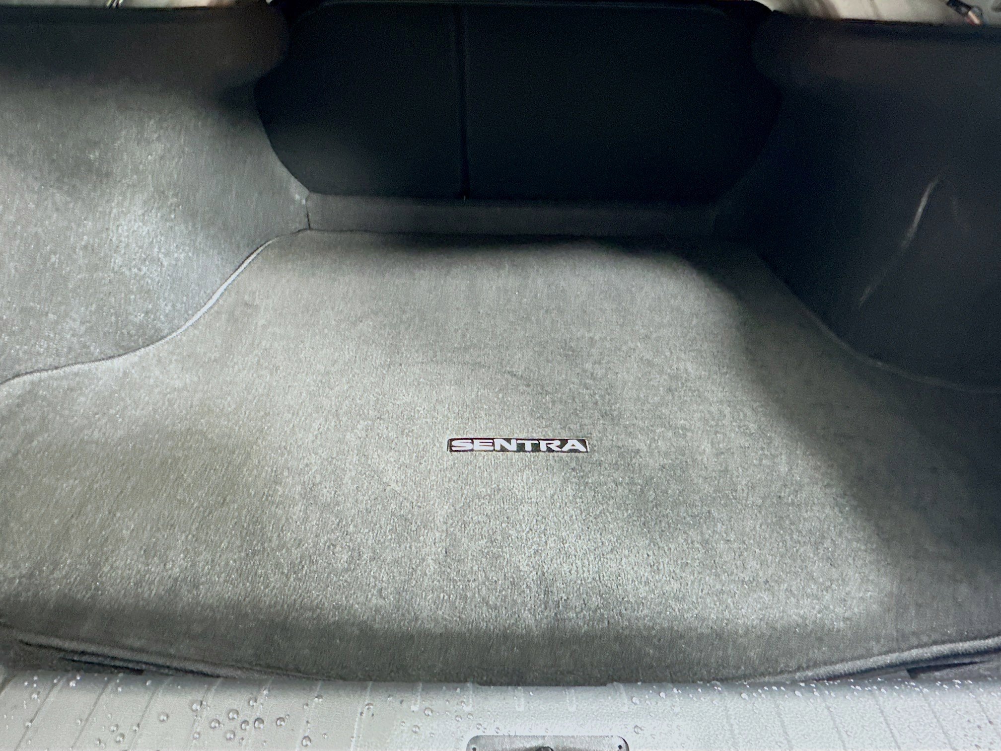 Used 2025 Nissan Sentra S image 27