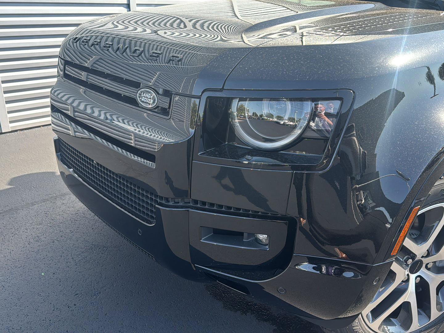 New 2026 Land Rover Defender 110 X-Dynamic SE AWD/4WD image 7