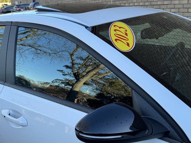 Used 2023 Kia Forte GT-Line w/ GT-Line Premium Package image 7