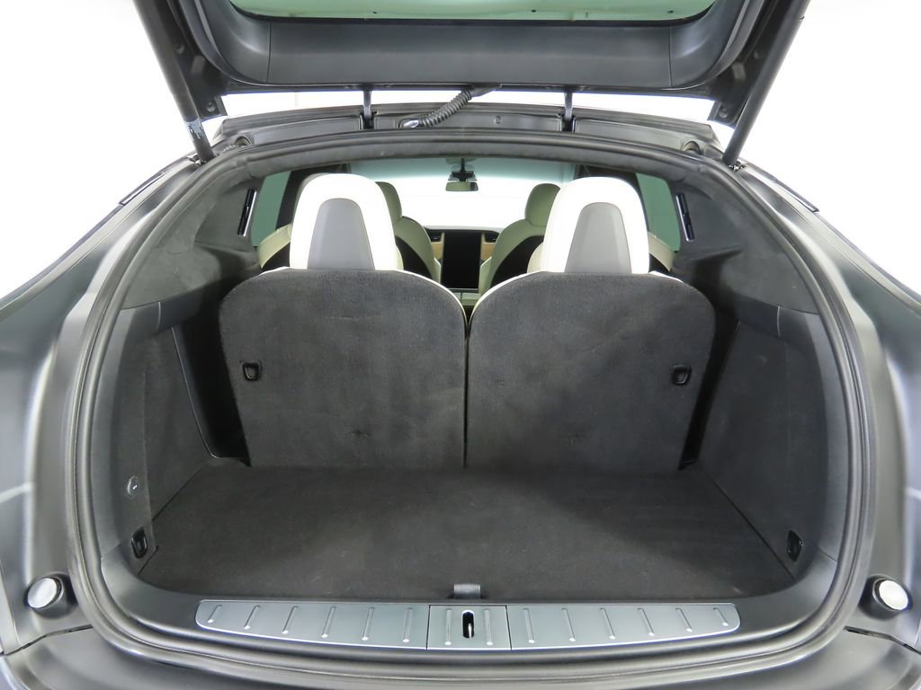 Used 2021 Tesla Model X Performance image 28