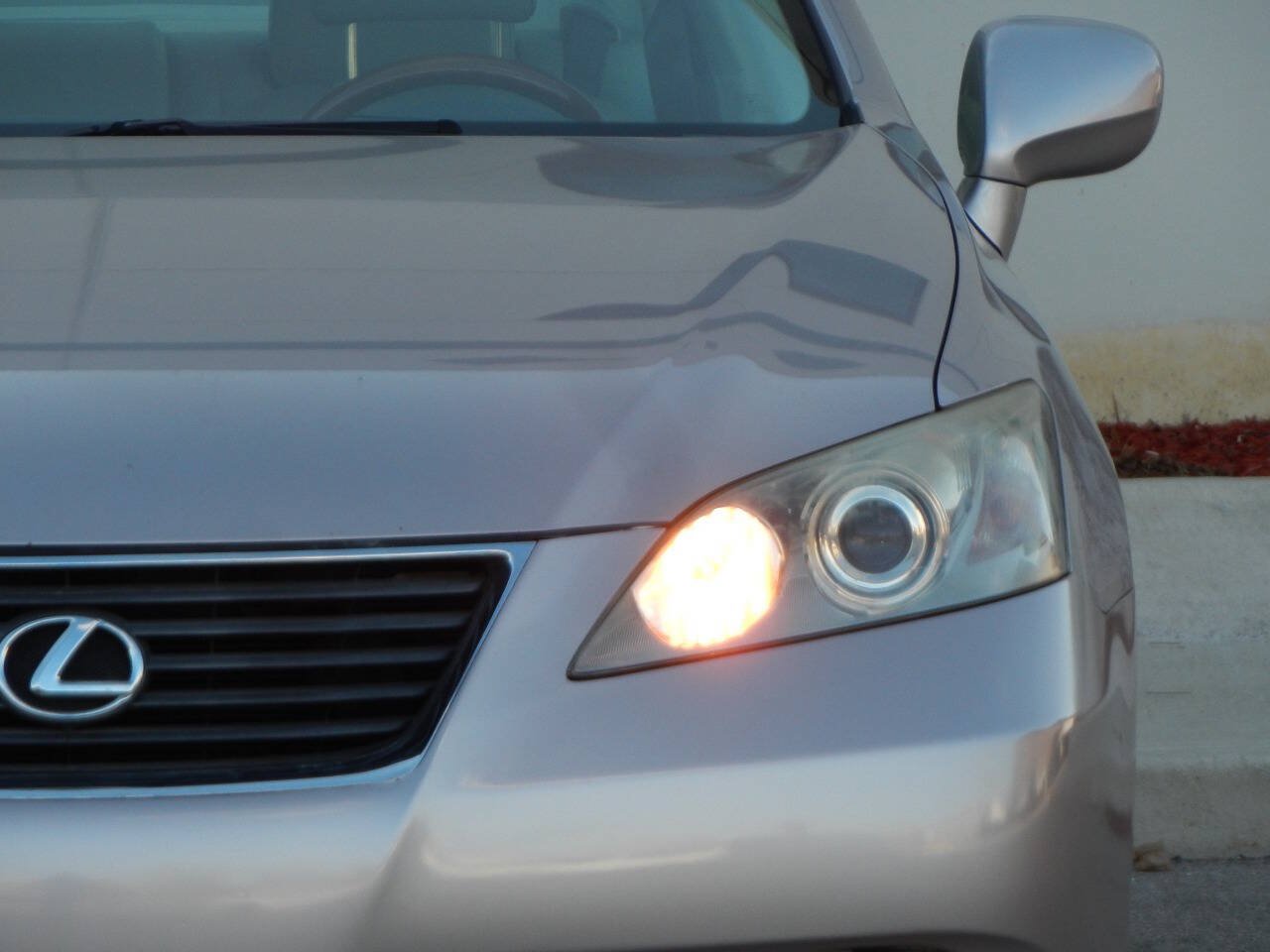 Used 2007 Lexus ES 350 w/ Premium Pkg FWD image 8