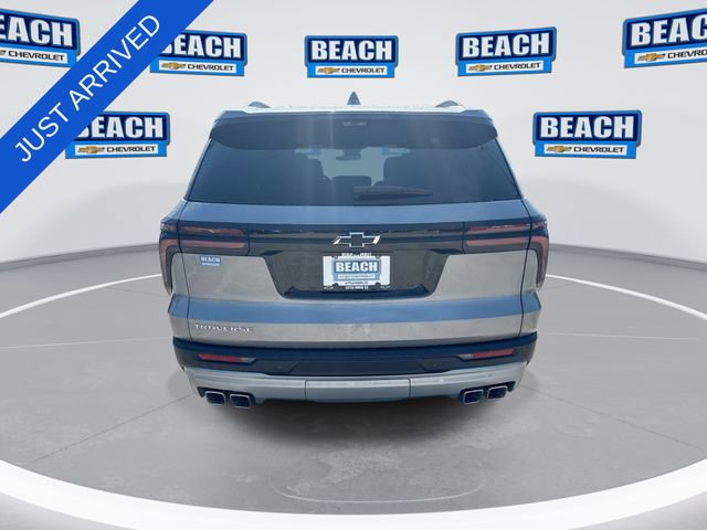 New 2026 Chevrolet Traverse LT w/ Sun and Wheel Package FWD image 7