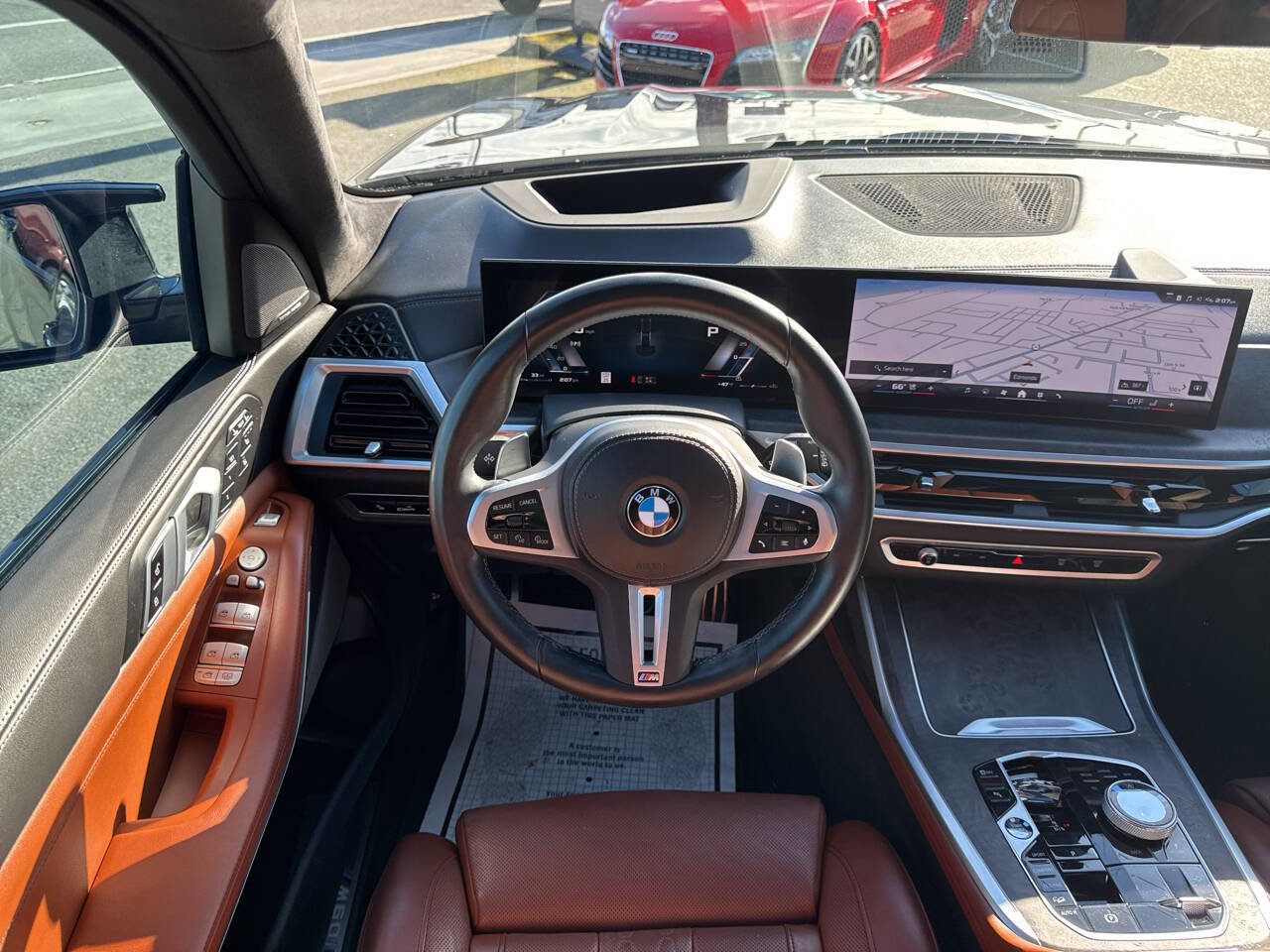 Used 2024 BMW X7 M60i w/ Executive Package image 38