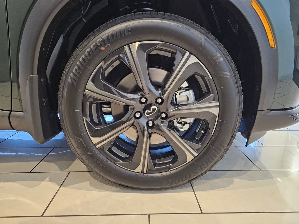 New 2026 INFINITI QX60 Autograph w/ Dark Cargo Package image 8