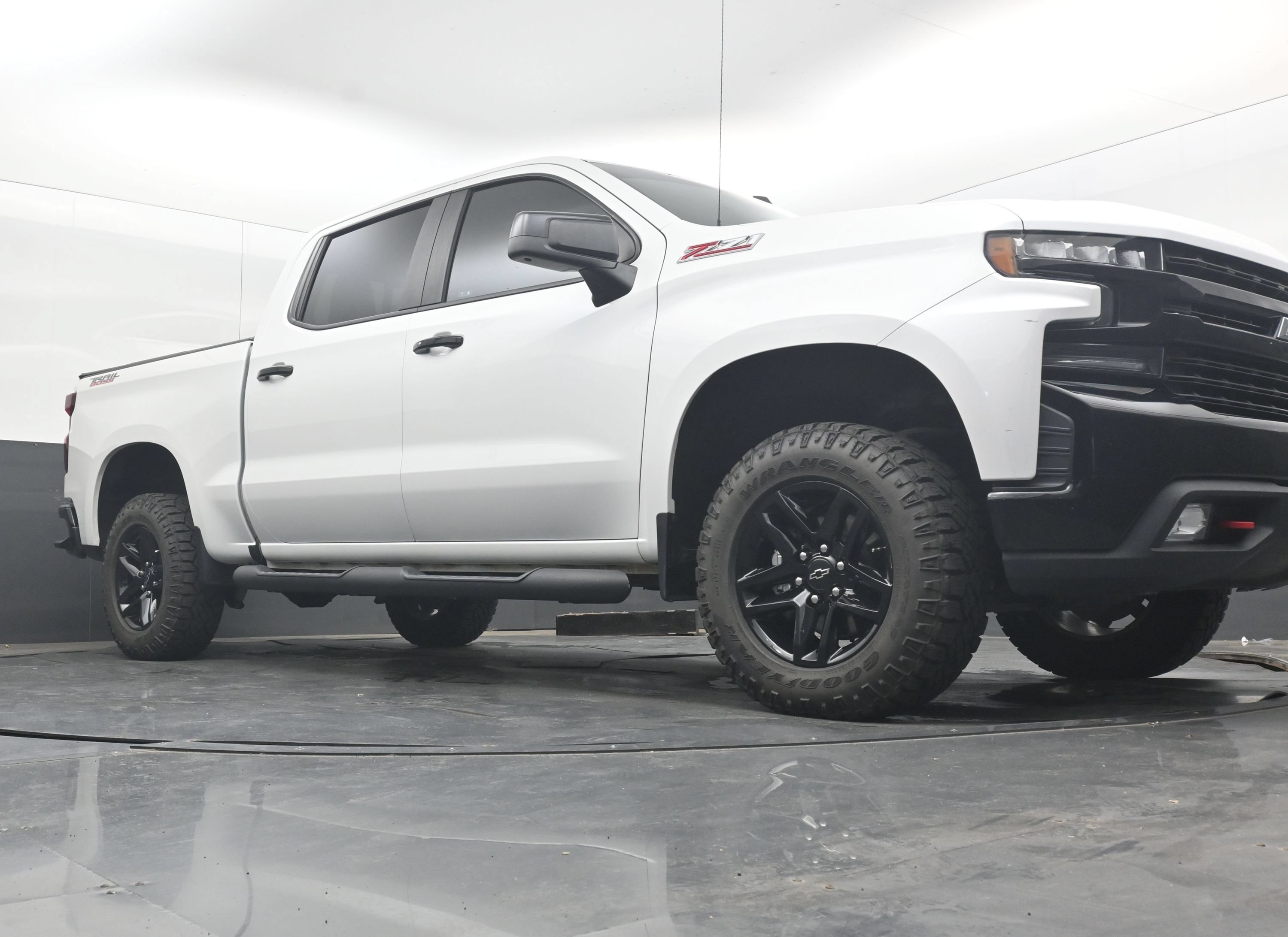 Used 2020 Chevrolet Silverado 1500 LT Trail Boss AWD/4WD image 23