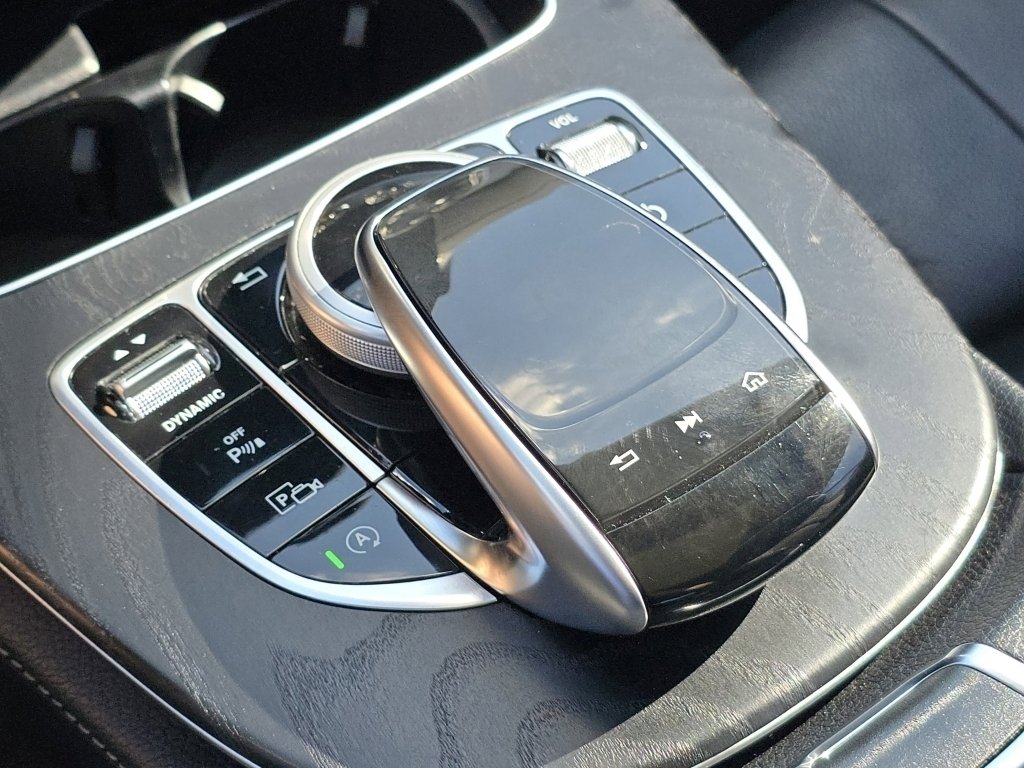 Used 2018 Mercedes-Benz E 400 Coupe image 10