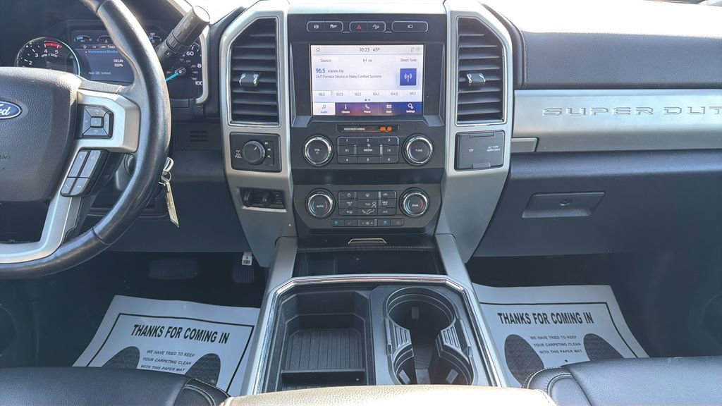 Used 2021 Ford F350 Lariat w/ Chrome Package image 17