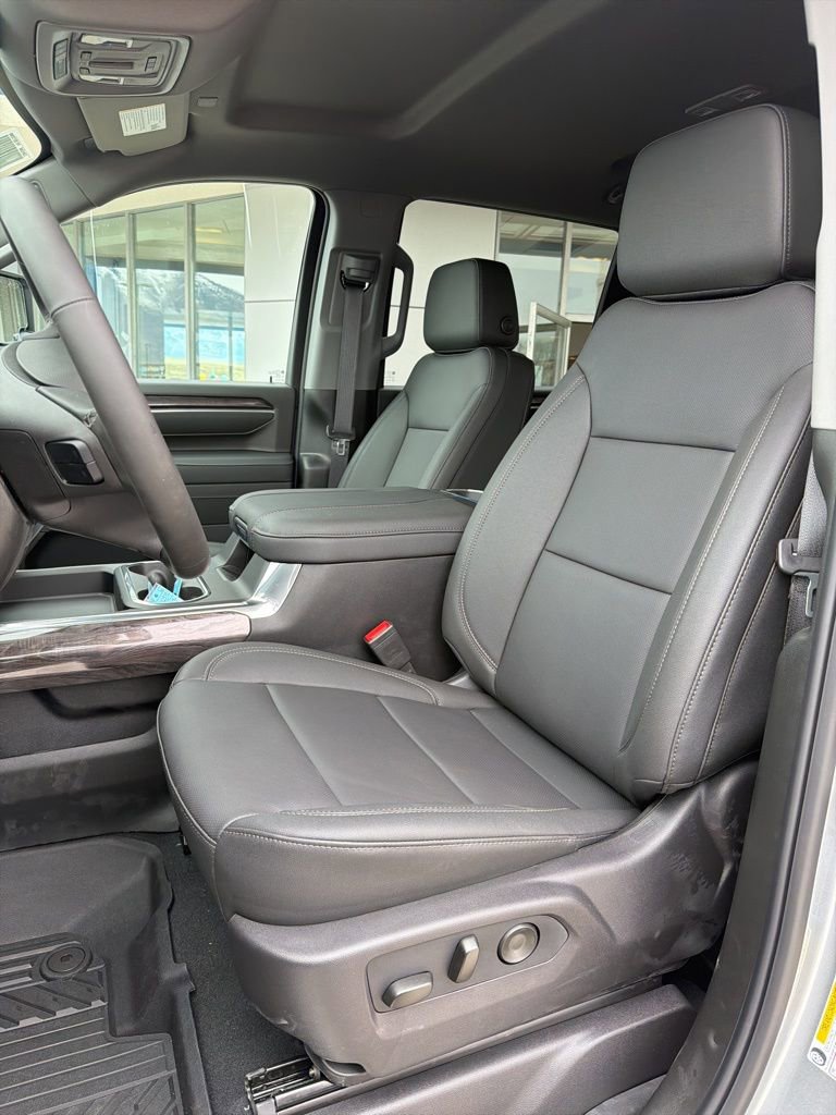 New 2026 Chevrolet Silverado 3500 LTZ w/ Trail Boss Package image 9
