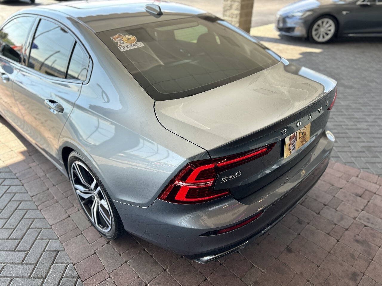 Used 2021 Volvo S60 T5 R-Design AWD/4WD image 19