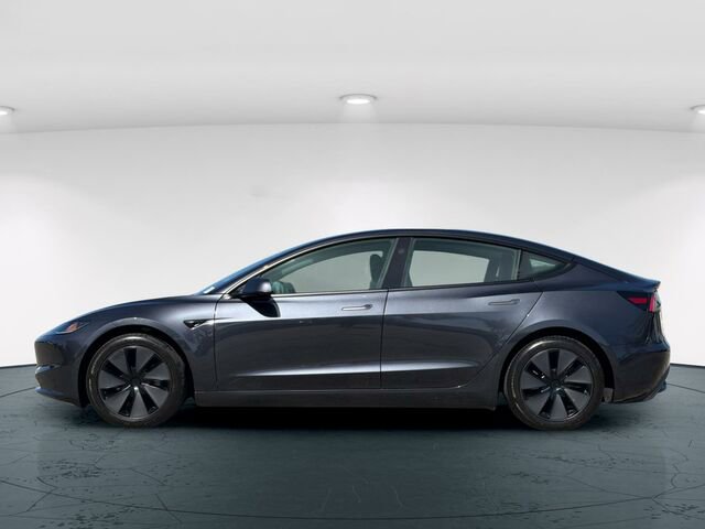 Used 2025 Tesla Model 3 Long Range image 4