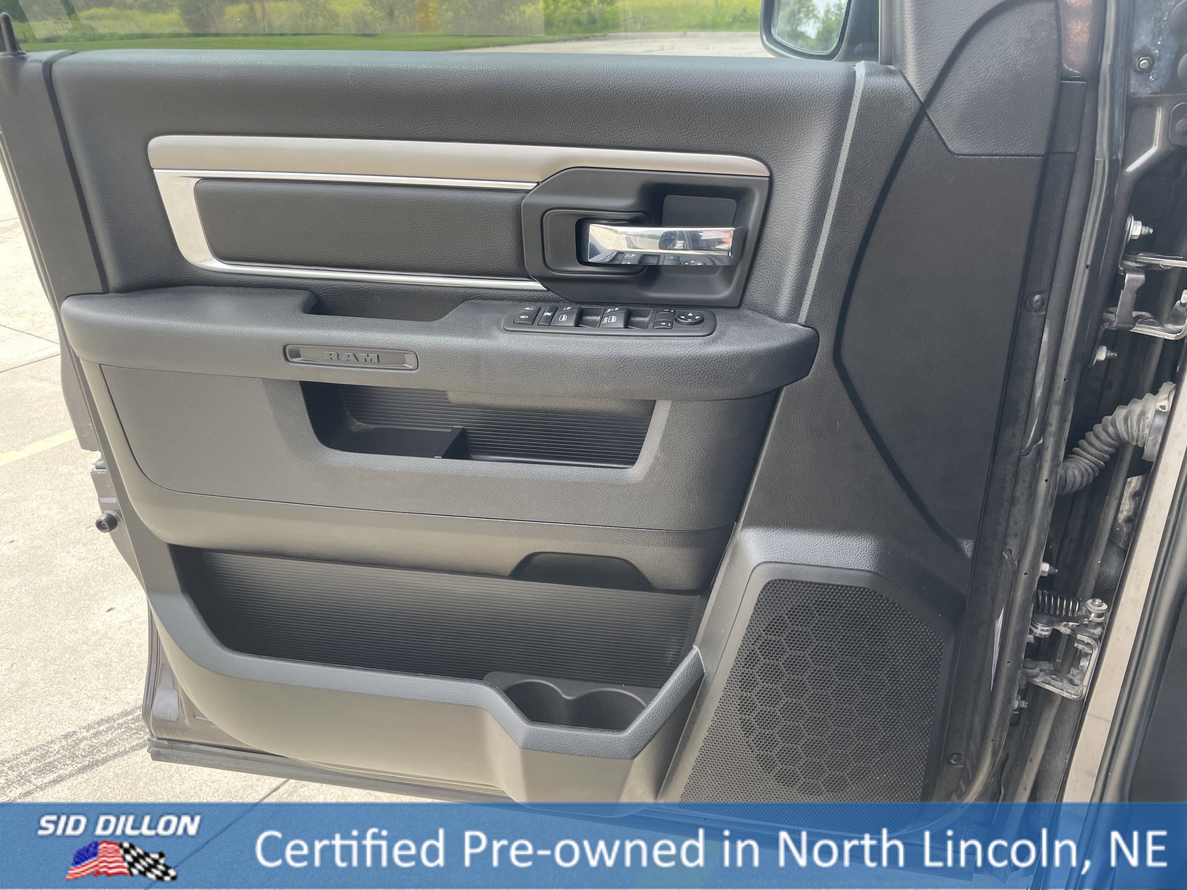 Used 2022 RAM 1500 Classic Warlock image 16