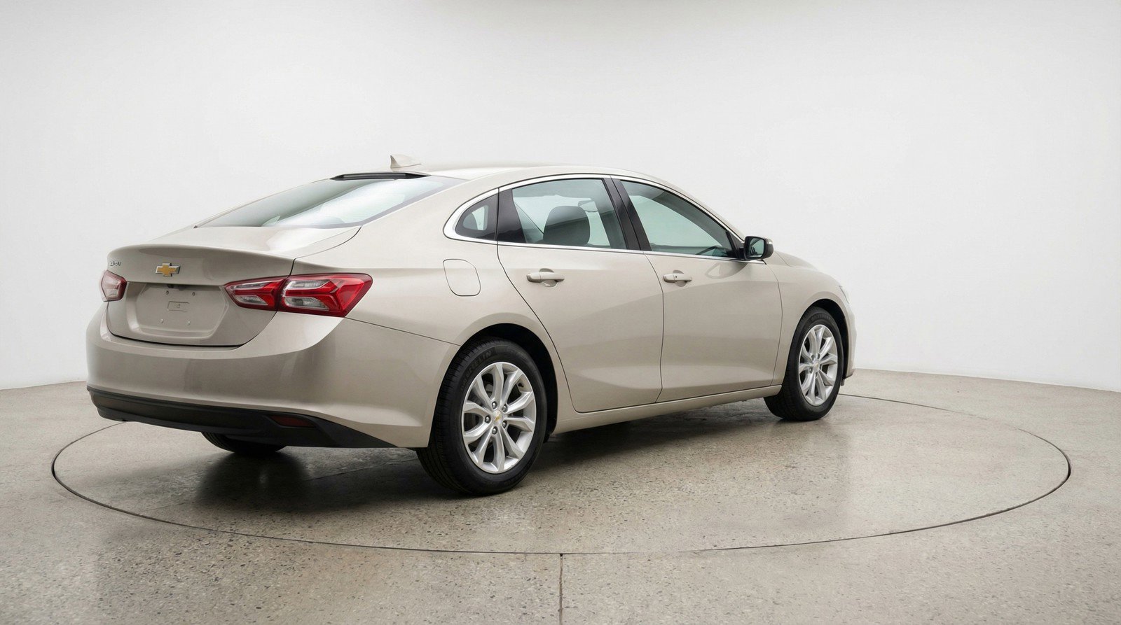 Used 2024 Chevrolet Malibu LT FWD image 9