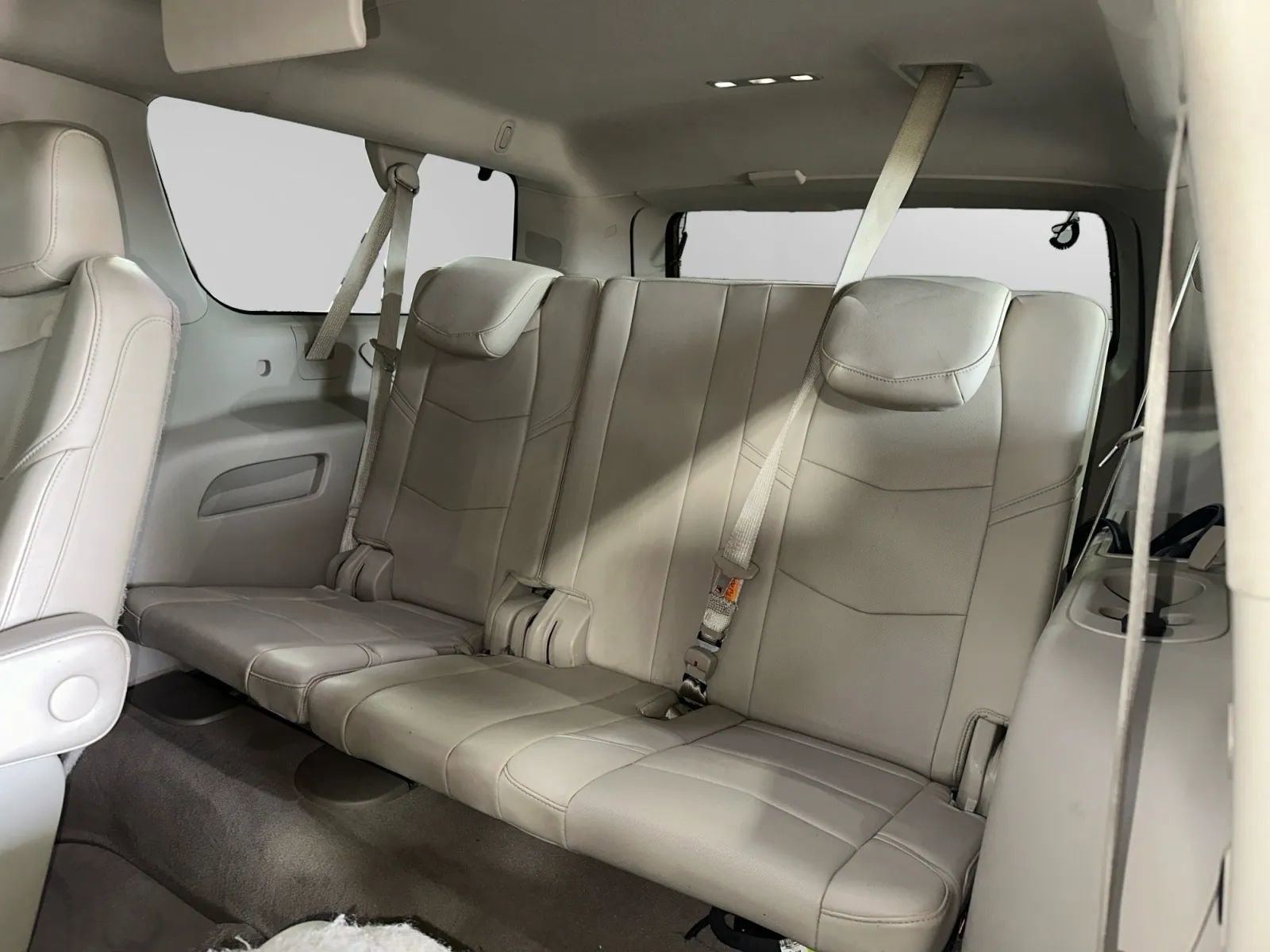 Used 2015 Cadillac Escalade ESV Premium AWD/4WD image 11