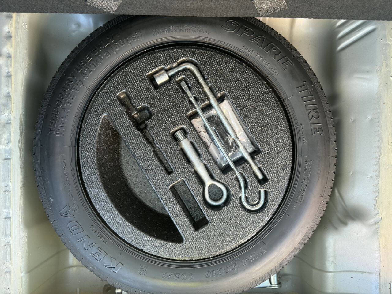 Used 2018 Honda HR-V LX image 27