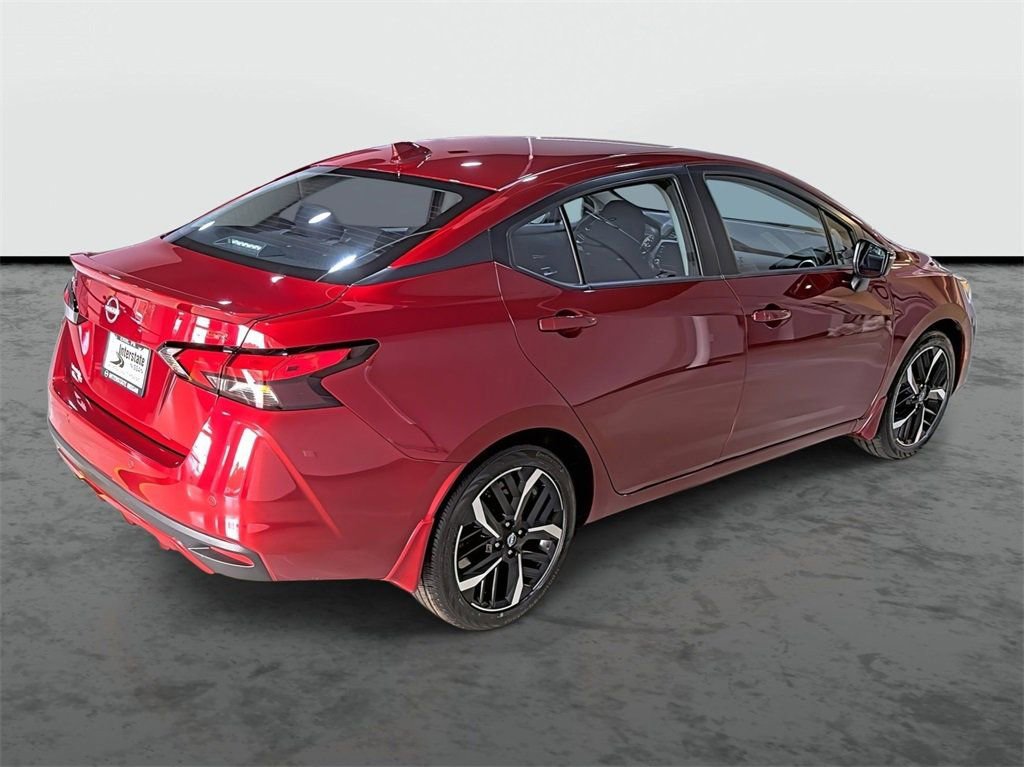 Used 2025 Nissan Versa SR w/ Trunk Package image 4