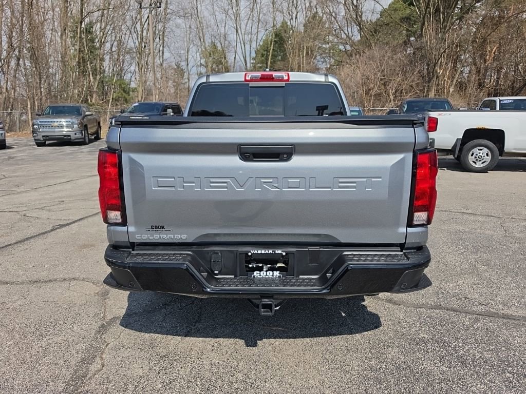 Used 2025 Chevrolet Colorado W/T w/ WT Convenience Package II image 5