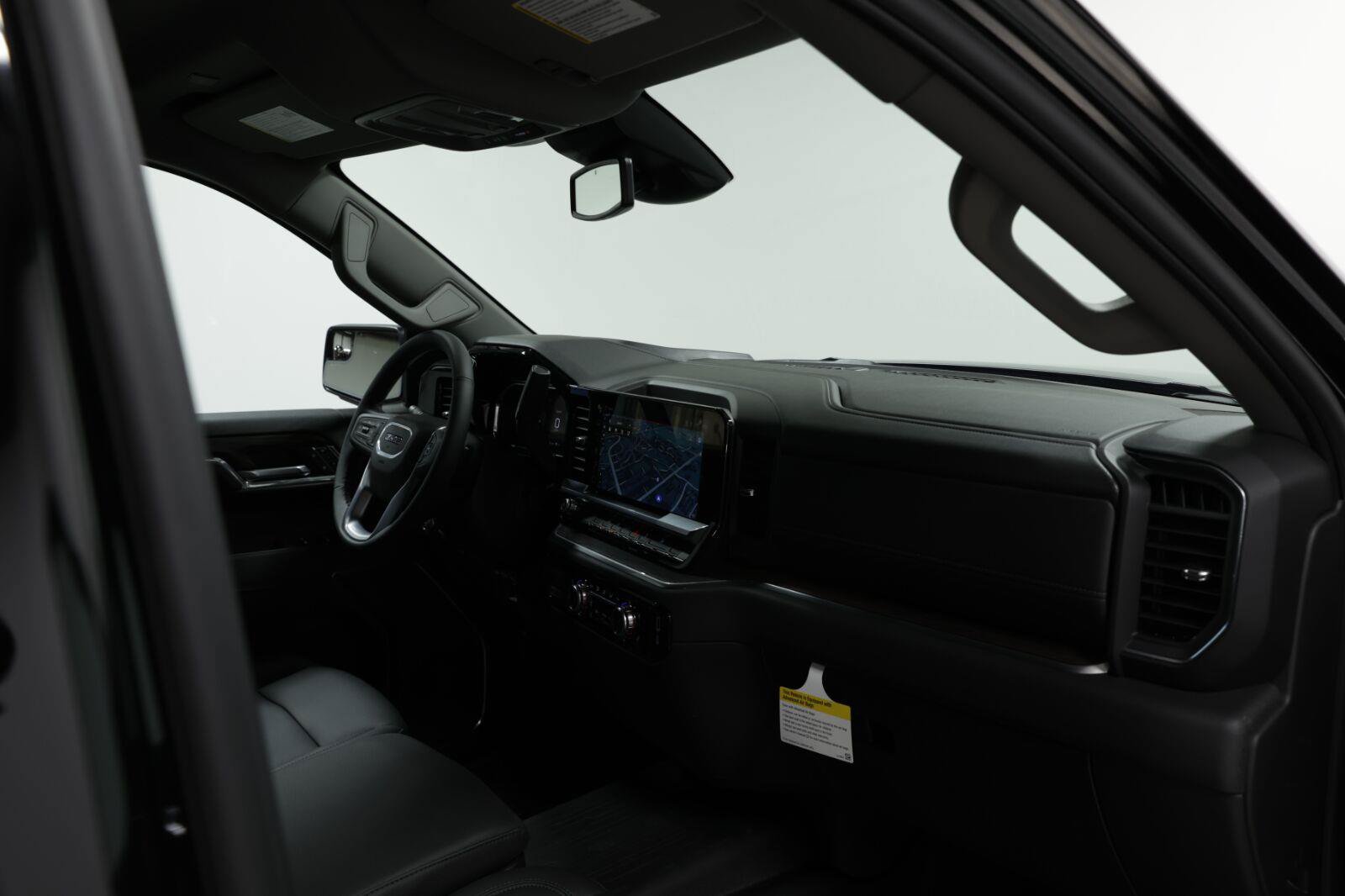 New 2026 GMC Sierra 1500 SLT AWD/4WD image 16