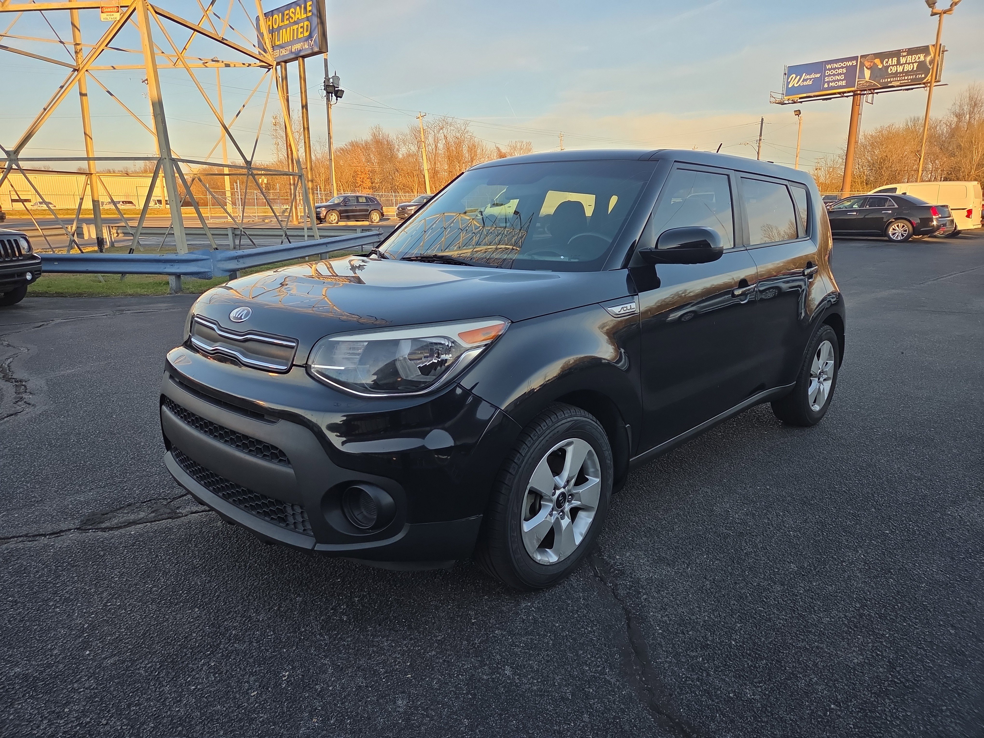 Used 2018 Kia Soul w/ Convenience Package image 1