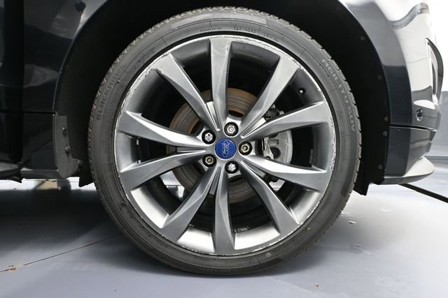 Used 2017 Ford Edge Sport w/ Equipment Group 401A AWD/4WD image 16