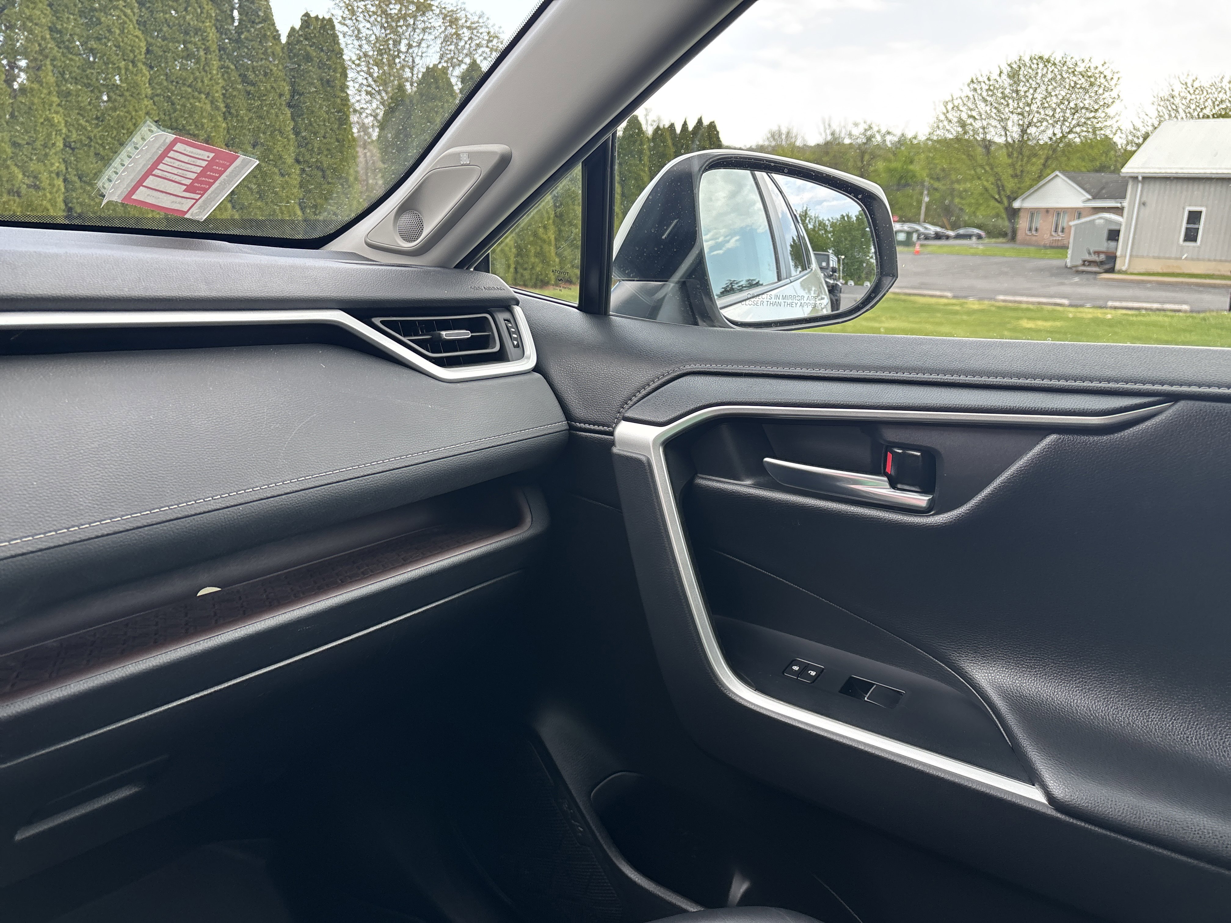 Used 2021 Toyota RAV4 Limited w/ Limited Grade Weather Package AWD/4WD image 23